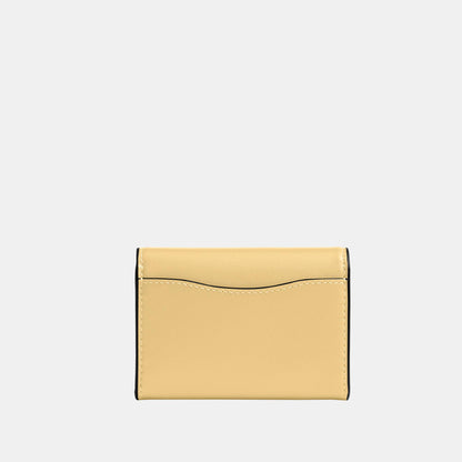 CCW82-Essential Flap Card Case-B4/Vanilla