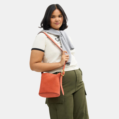 CCW84-Bleecker Bucket Bag 21-B4/Russet