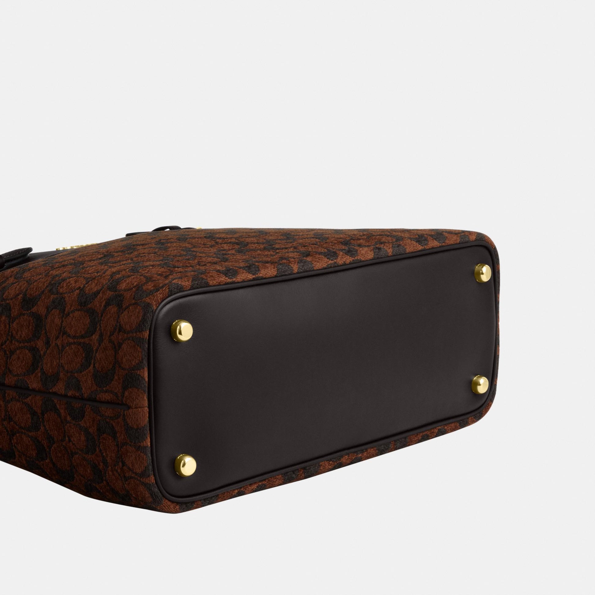 CCZ08-Easton Tote Bag In Signature Chenille-Im/Truffle