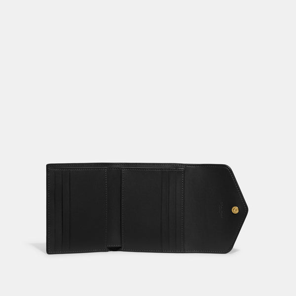 Wyn Small Wallet In Signature Leather