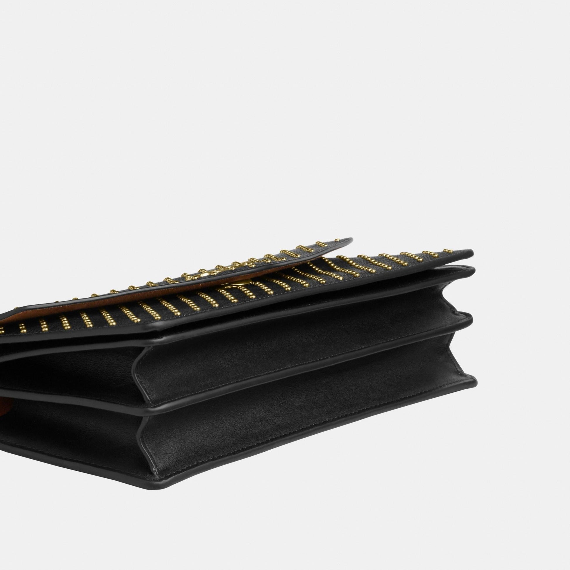 CDB22-Horse and Carriage Sweatshirt-Im/Walnut/Black Multi