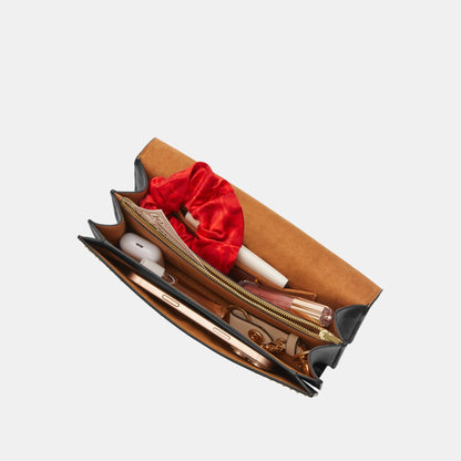 CDB22-Horse and Carriage Sweatshirt-Im/Walnut/Black Multi