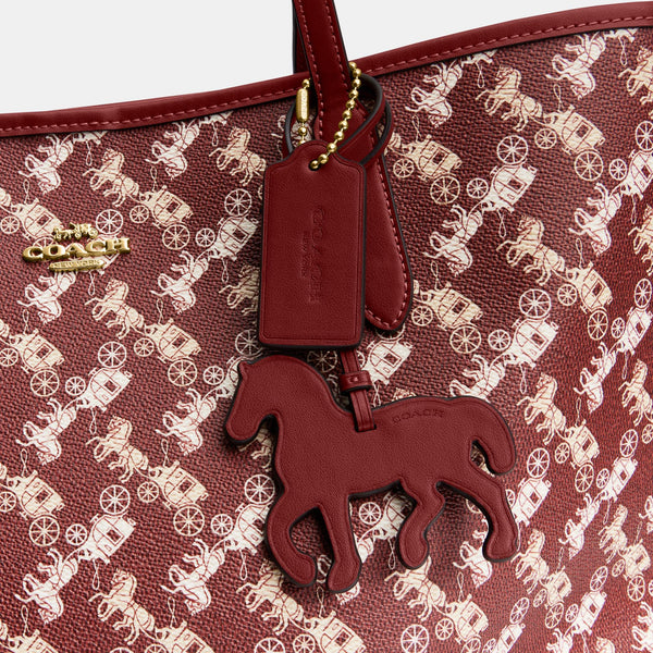 City Tote Bag with Horse and Carriage Print