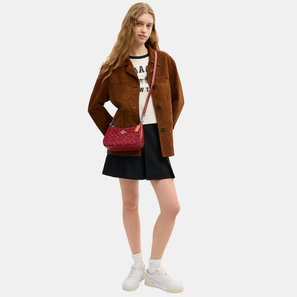 Teri Shoulder Bag in Signature Denim