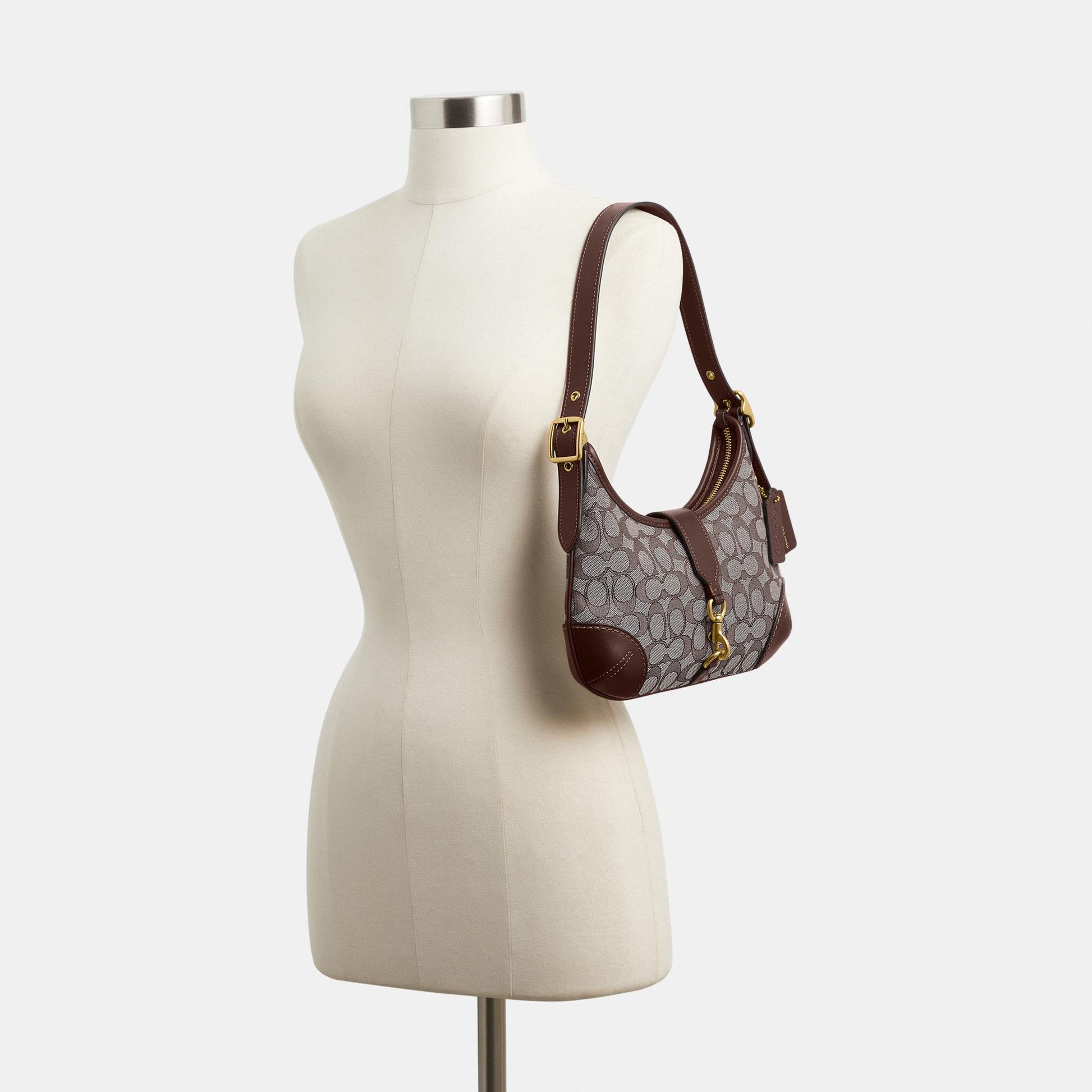 CDG72-Hamptons Hobo Bag in Signature Jacquard-B4/Oak Maple