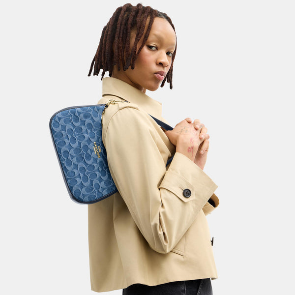 Teri Shoulder Bag in Denim Signature