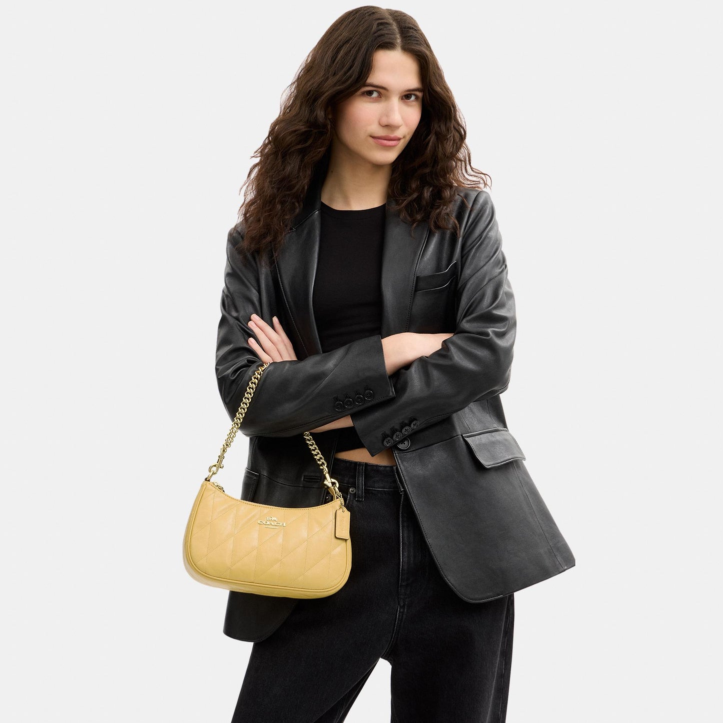 CDY83-Teri Shoulder Bag in Glazed Leather with Quilting-Im/Soft Yellow
