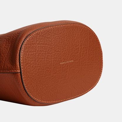 CDZ18-The Coach Originals Textured Pebble Leather Bleecker Bucket Bag with Kisslock-B4/Amber Brown