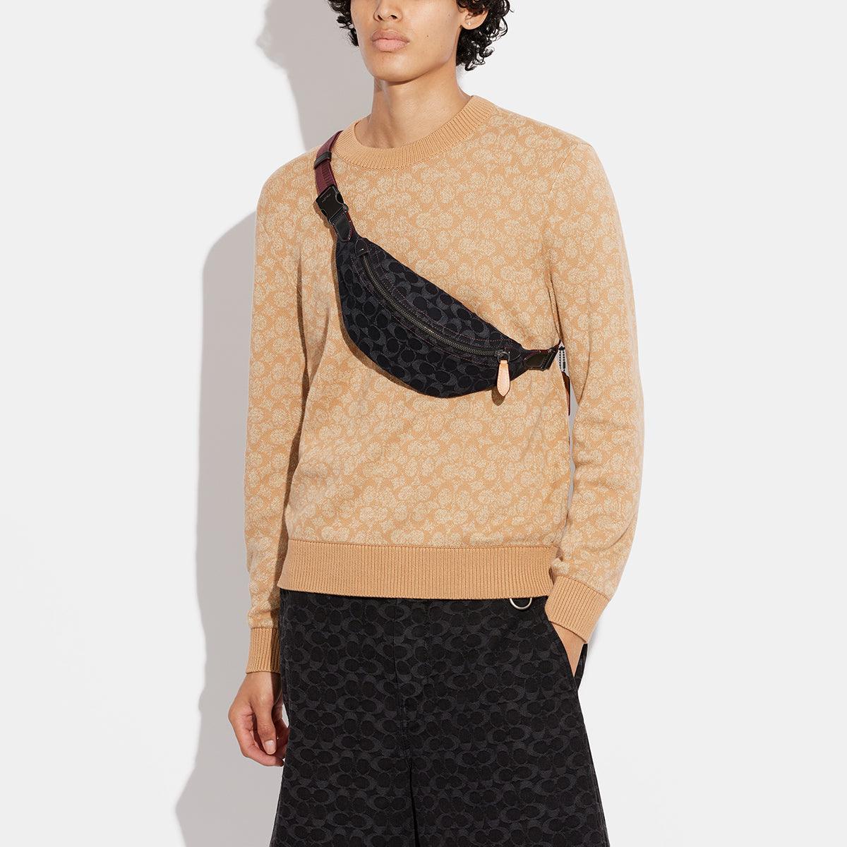 Charter Belt Bag 7 In Signature Denim - COACH Saudi Arabia Official Site