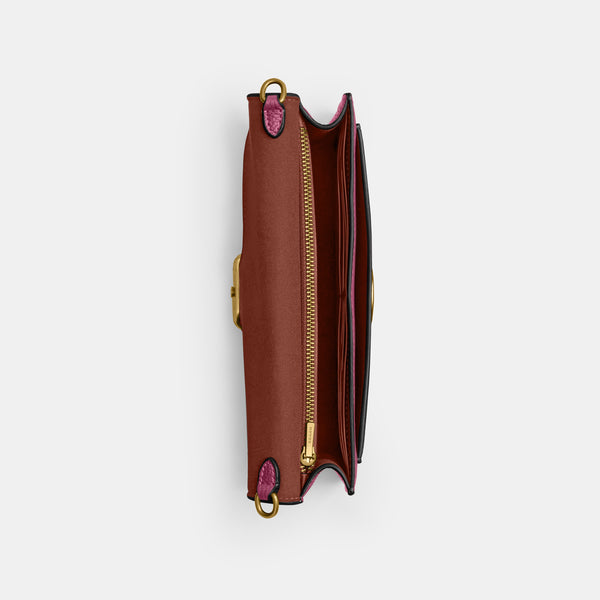 Tabby Chain Clutch