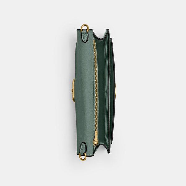Tabby Chain Clutch