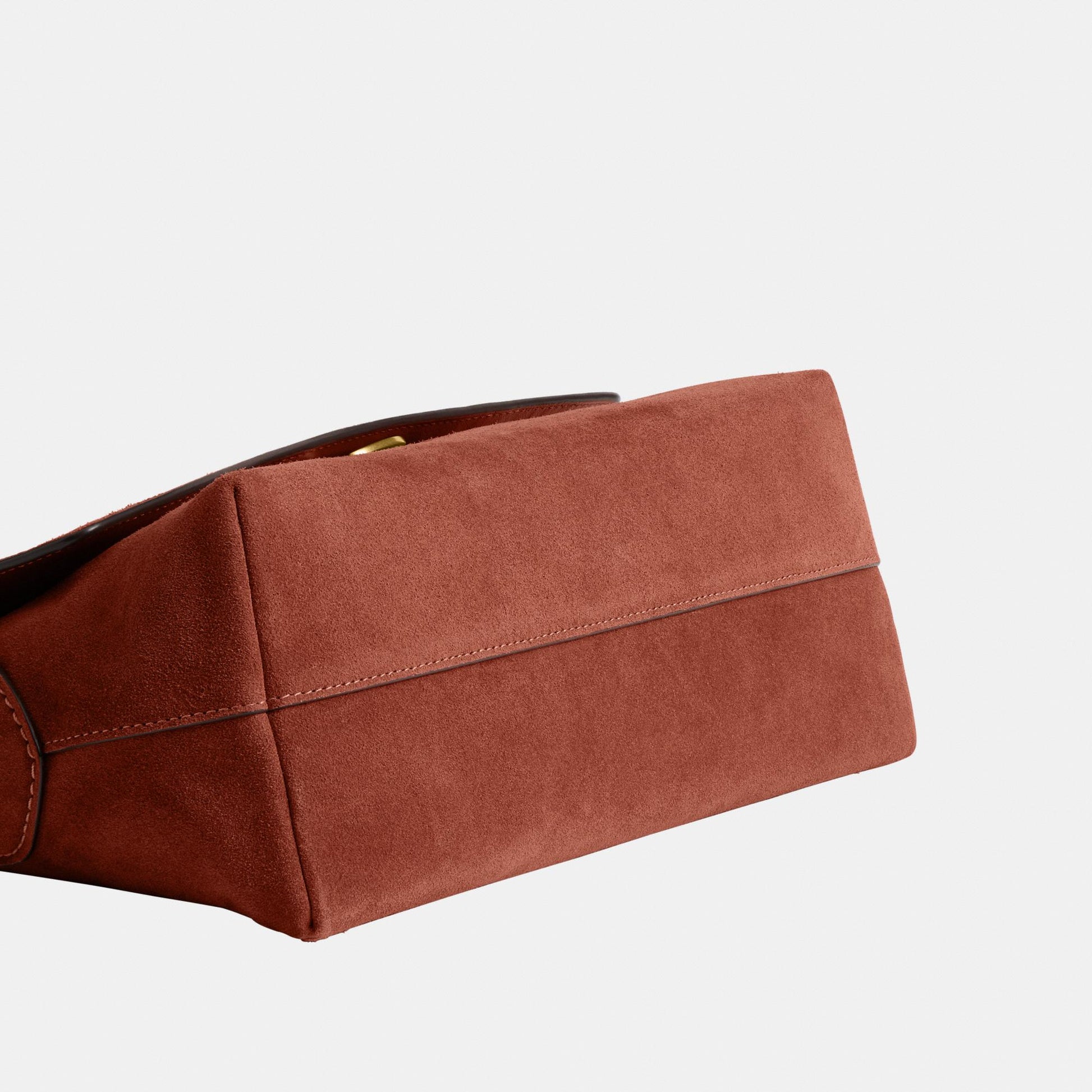 CEB52-Suede Chelsea Shoulder Bag 30-B4/Clay