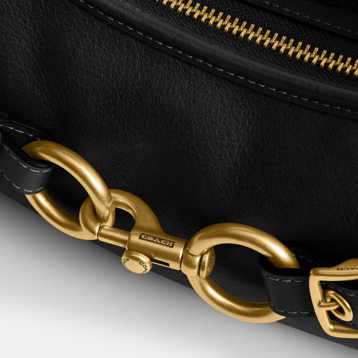 CEN80-Belted Ergo Shoulder Bag 26-B4/Black