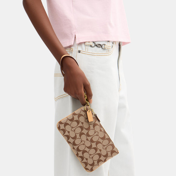 Signature Jacquard Essential Small Wristlet