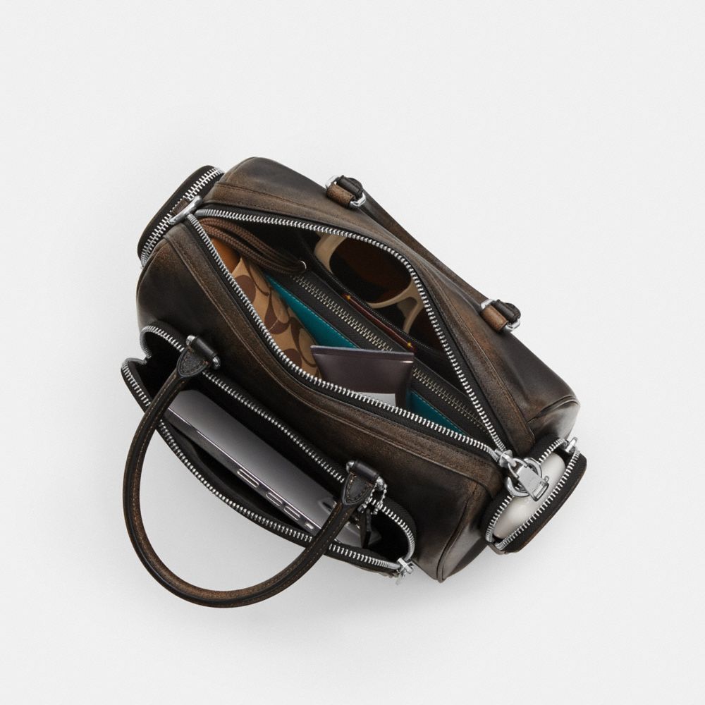CES83-Rowan Satchel Bag With Pockets In Loved Leather-Sv/Black Brown