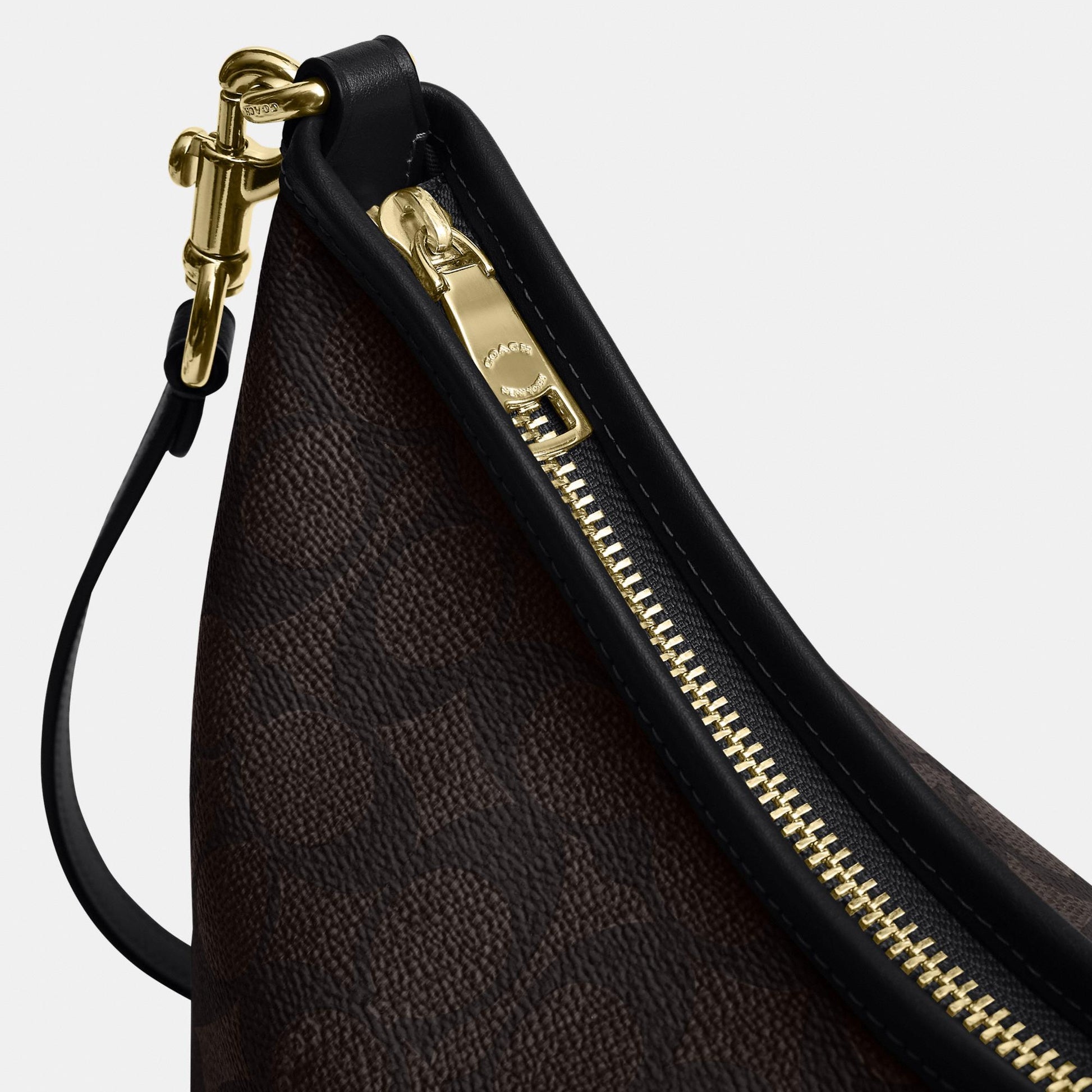 CEY95-Laurel Shoulder Bag in Signature Canvas-Im/Walnut/Black