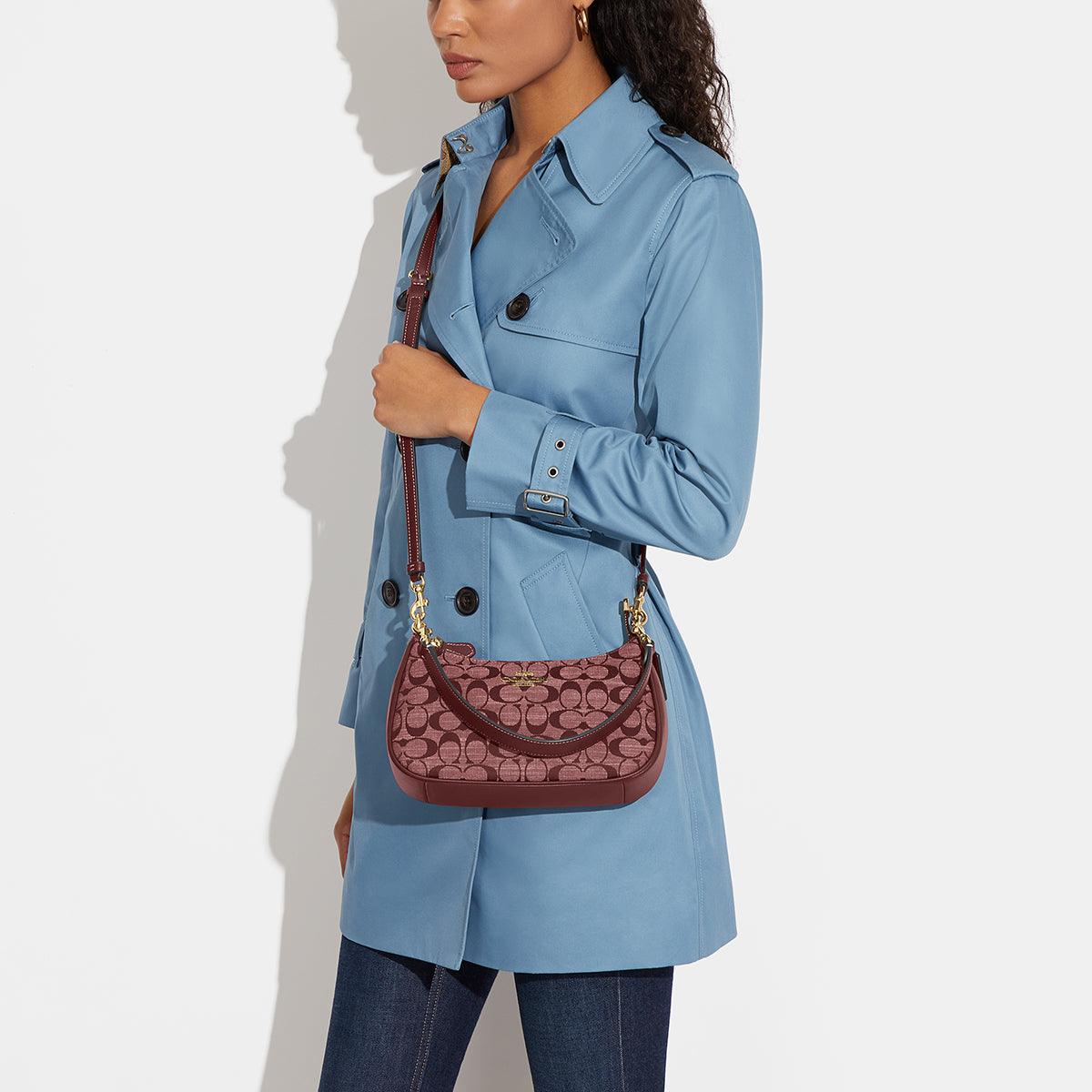 CH139-Teri Shoulder Bag In Signature Chambray-Im/Wine Multi
