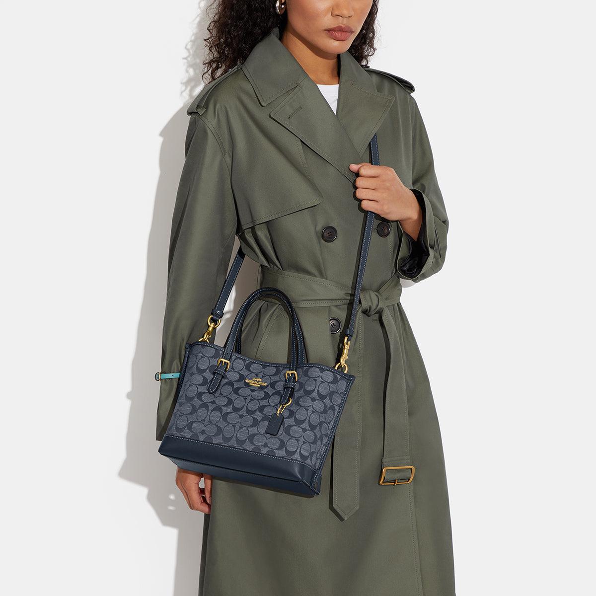 CH228-Mollie Tote 25 In Signature Chambray-Im/Denim Multi