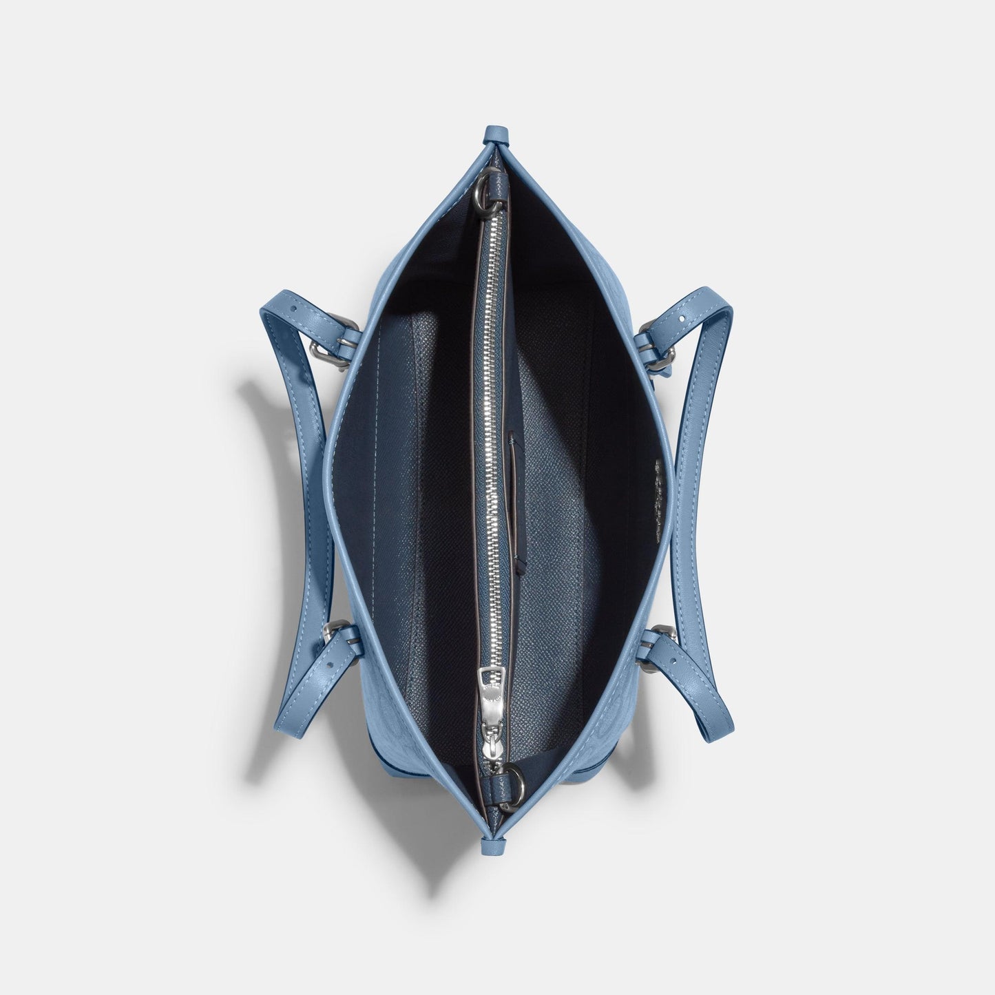 CH228-Mollie Tote 25 In Signature Chambray-Sv/Cornflower Multi