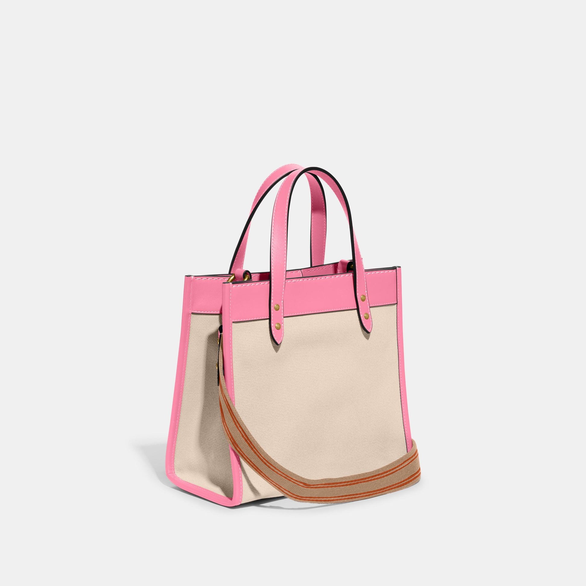 Field Tote 22 - COACH Saudi Arabia Official Site