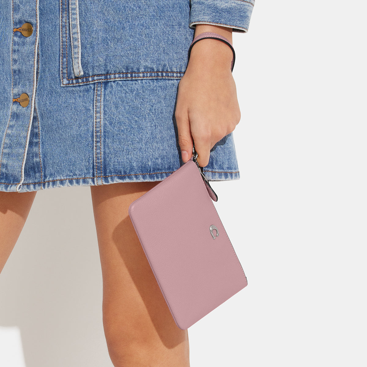 CH818-Small Wristlet-Lh/Faded Purple