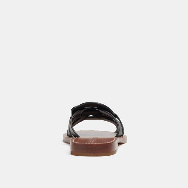 Issa Sandal