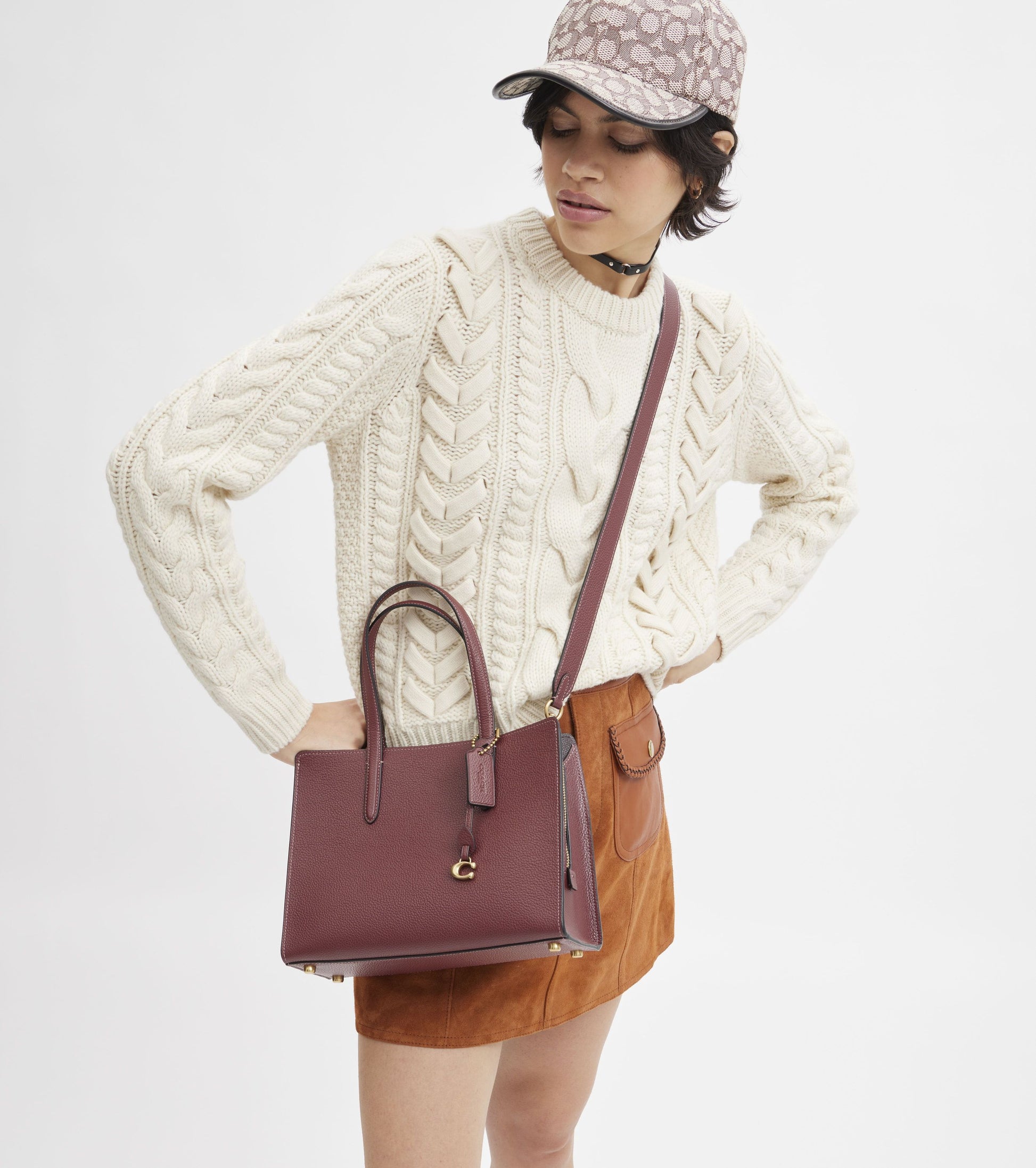 CJ806-Carter Carryall 28