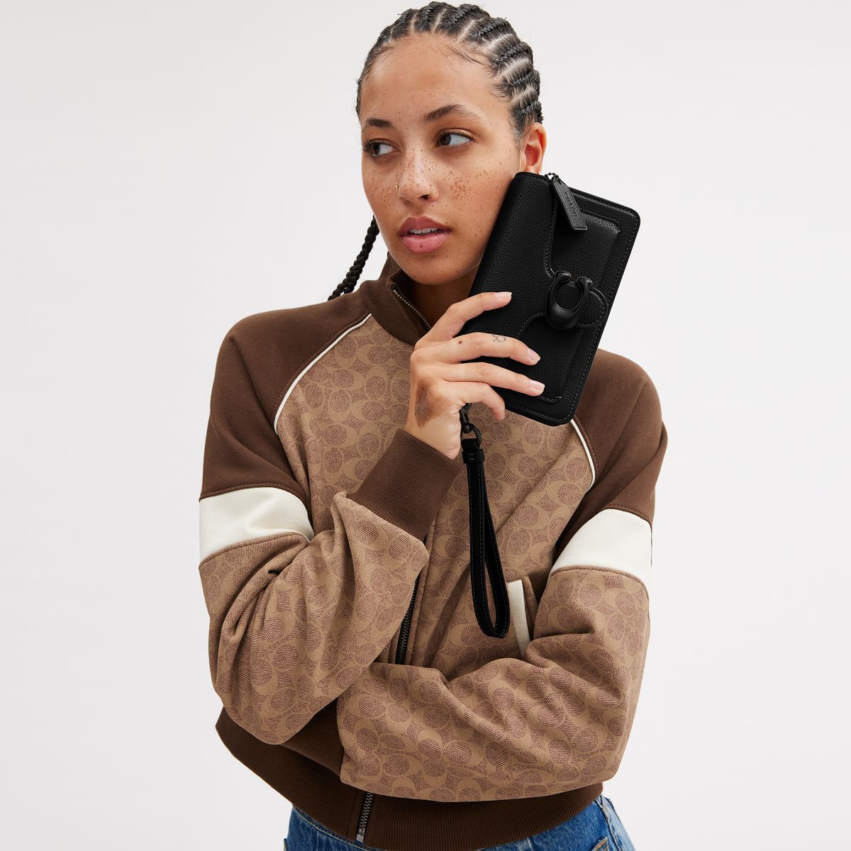 CJ925-Tabby Crossbody Wristlet-V5/Black