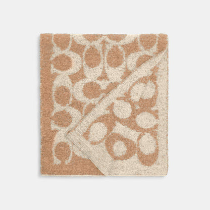 CM051-Signature Muffler-Chalk