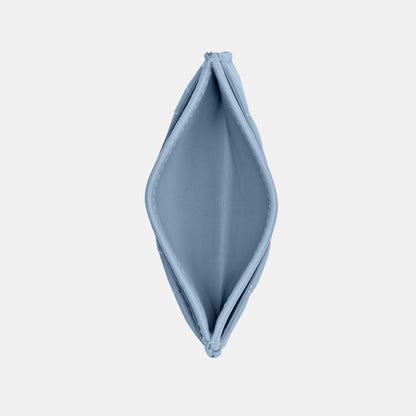 CM434-Essential Card Case with Pillow Quilting-B4/Bluebell