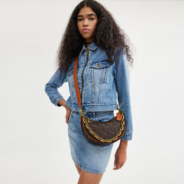 Mira Shoulder Bag With Horse And Carriage Print
