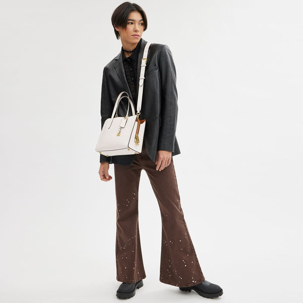 Carter Carryall 28 In Signature Leather