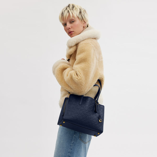 Carter Carryall 28 In Signature Leather