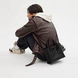 CQ768-Willow Tote 24 In Signature Canvas-MW/Charcoal/Black