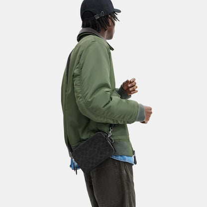 CR783-Charter Crossbody 19 in Signature Canvas-Black Signature