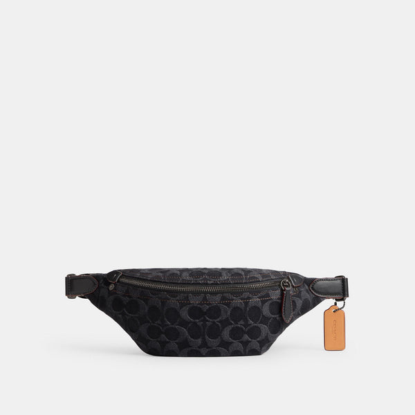 Charter Belt Bag 7 In Signature Denim