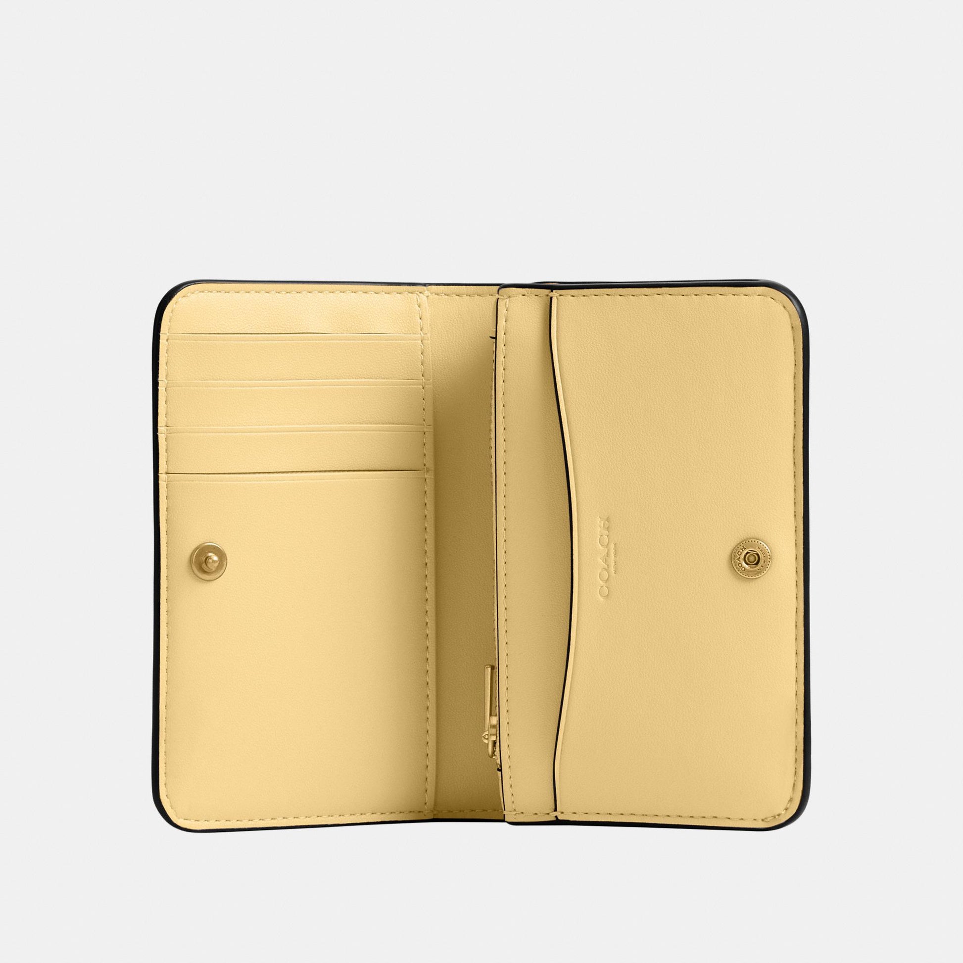 CR990-Essential Slim Card Case-B4/Vanilla