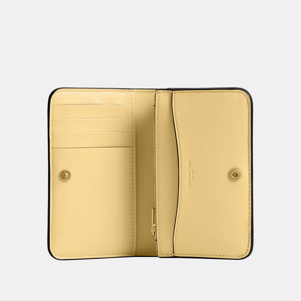 Essential Slim Card Case