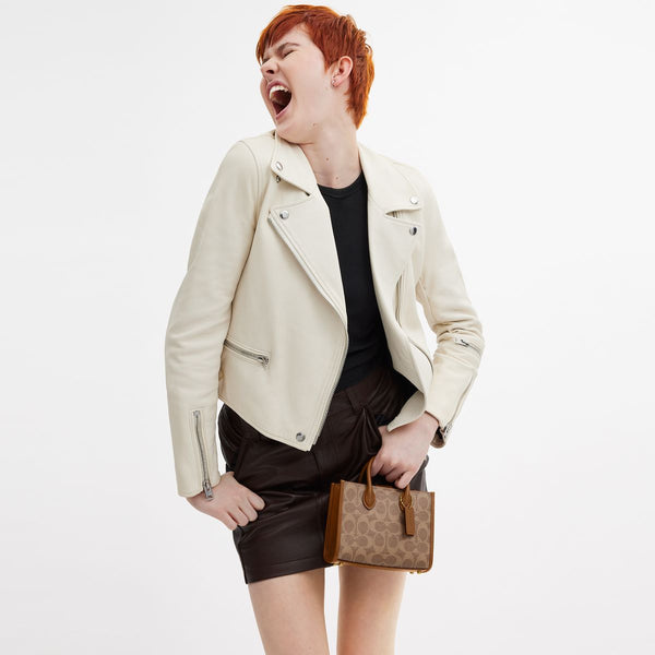 Ace Tote Bag 17 In Signature Canvas