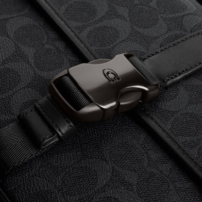 CU202-League Messenger Bag in Signature Canvas-Black Signature