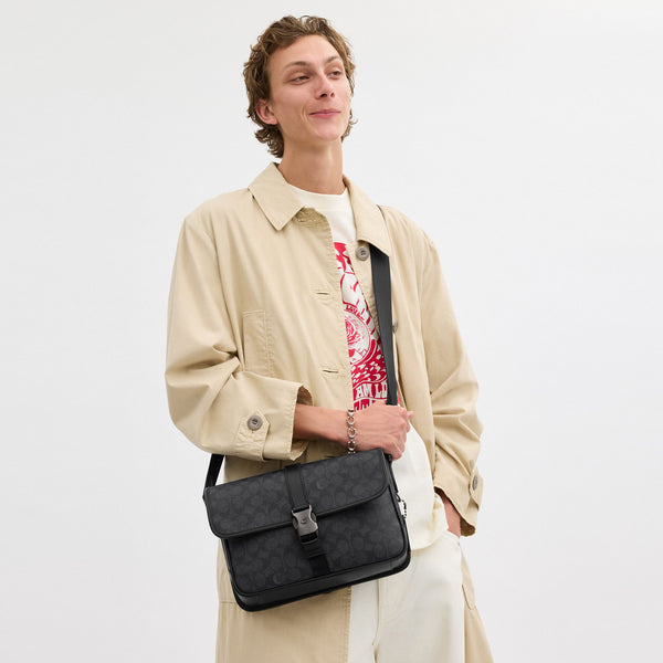 League Messenger Bag In Signature Canvas