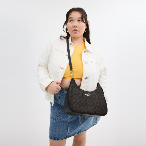 Teri Hobo Bag in Signature Canvas