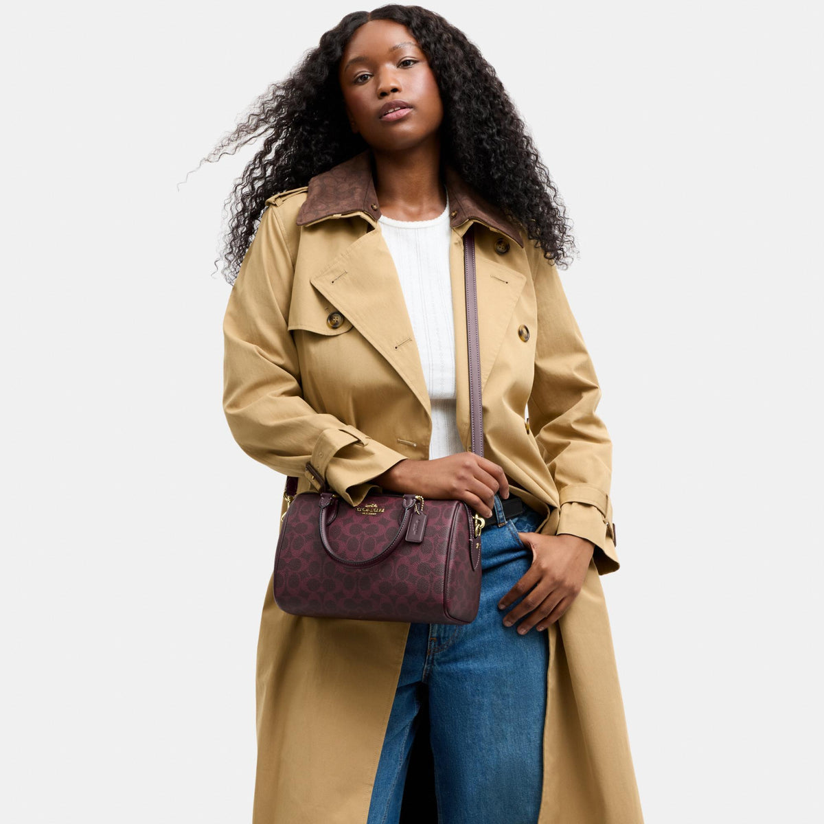 CV961-Rowan Satchel Bag in Signature Canvas-Im/Black Currant Multi
