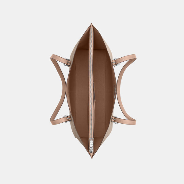 Mollie Tote Bag in Signature Canvas