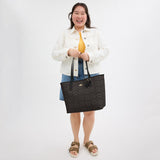 CV976-CITY TOTE BAG IN SIGNATURE CANVAS-IM/Walnut/Black