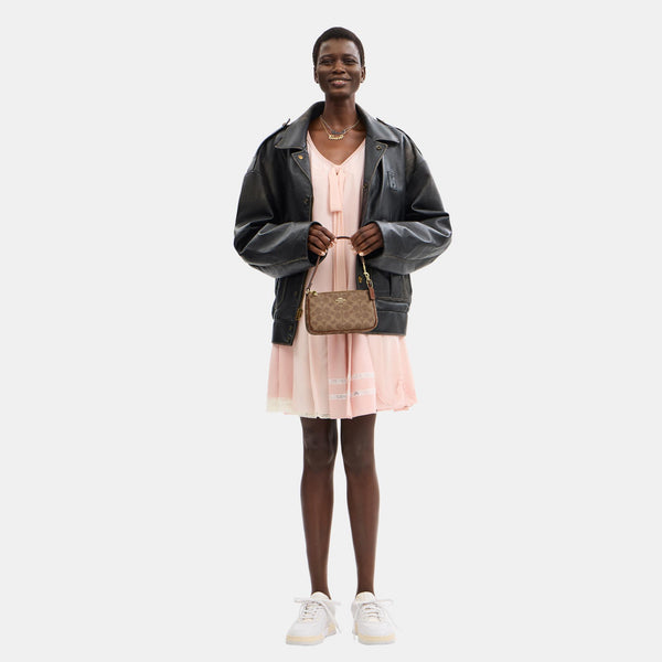 Nolita 19 in Signature Canvas