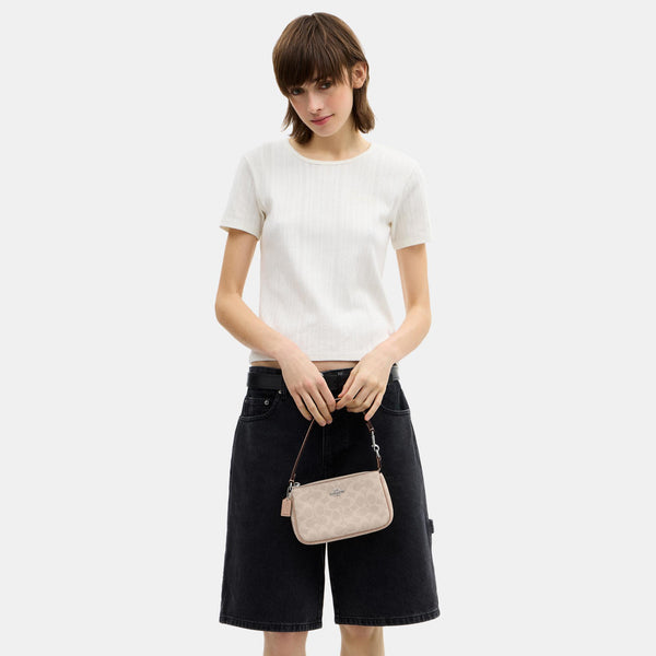 Nolita 19 in Signature Canvas