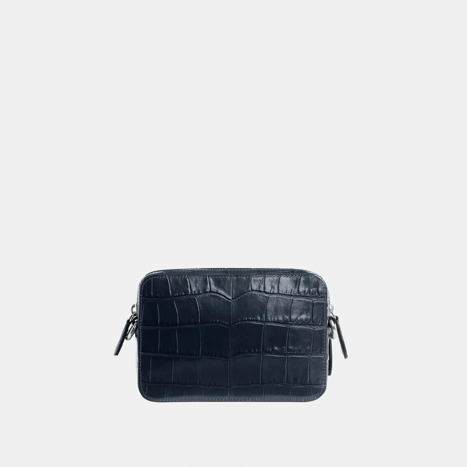 CW431-Charter Crossbody 19-Dark Navy