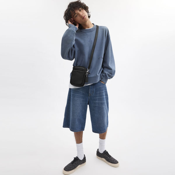 Hitch Crossbody