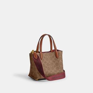 CW550-Willow Tote Bag 18 In Signature Canvas-B4/Tan Caramel